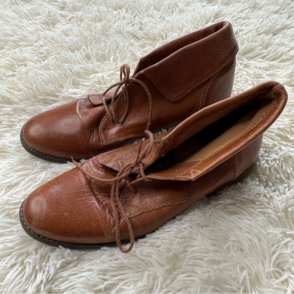 Steve Madden Stingrei Brown Leather Foldover Ankle Boots Size 9 - Picture 3 of 12